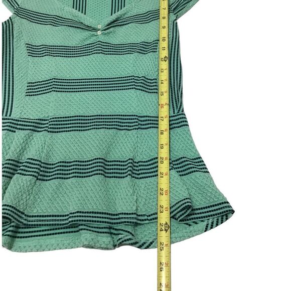 Anthropologie Postage Stamp Green Sweetheart Cinched Neckline Size Medium - Picture 7 of 9